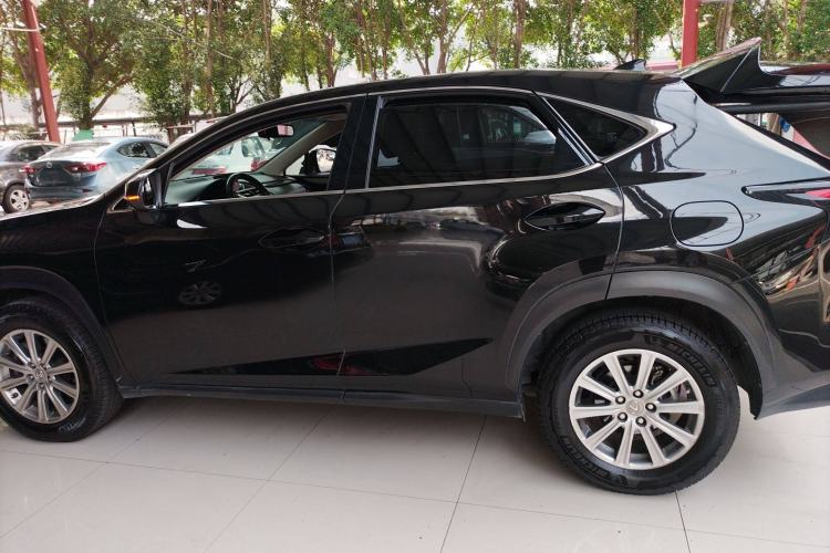 Used Lexus NX 2015 200 Front-Wheel Drive X-Trail SE Edition