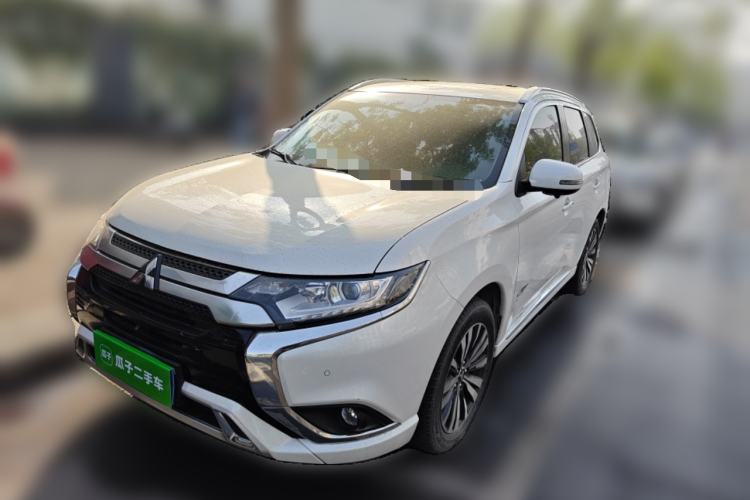 Used Mitsubishi Outlander 2021 Revised Version 2.0L Two-Wheel Drive Enjoyment Edition 5 Seats