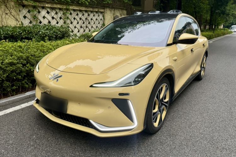 Used IM LS7 2023 100kWh Pro All-Wheel-Drive Version
