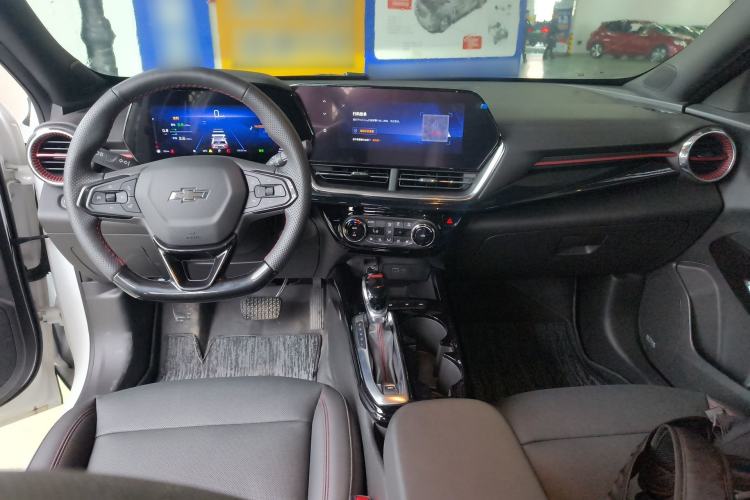 Used Chevrolet Seeker 2022 1.5T CVT RS Bee Wave Edition Center Console