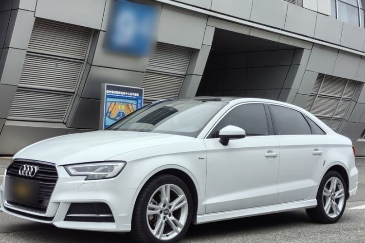 Used Audi A3 2019 Limousine 35 TFSI Fashion Edition China V standard