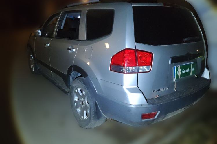 Used Kia Borrego 2008 3.8L Luxury Edition China IV Rear Left 45 Deg