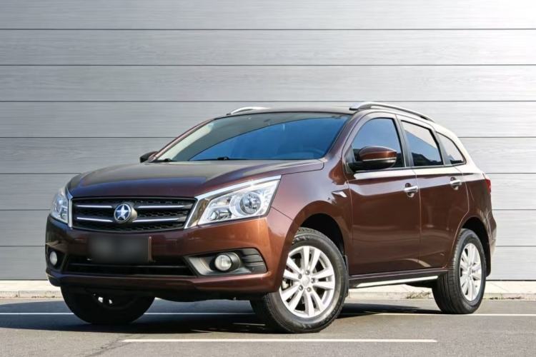 Used Venucia T70 2015 2.0L CVT Smart Choice Edition