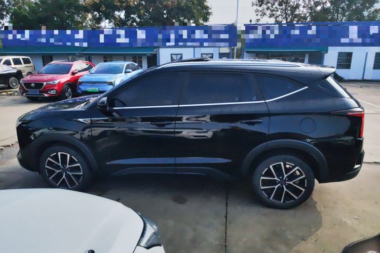 Used SOL X8 PLUS 2023 1.5 TGDI DCT ZhiShang Edition 7-Seater