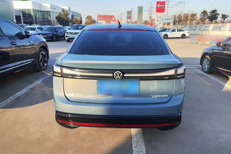 Used Volkswagen ID.7 VIZZION 2024 AIR model
