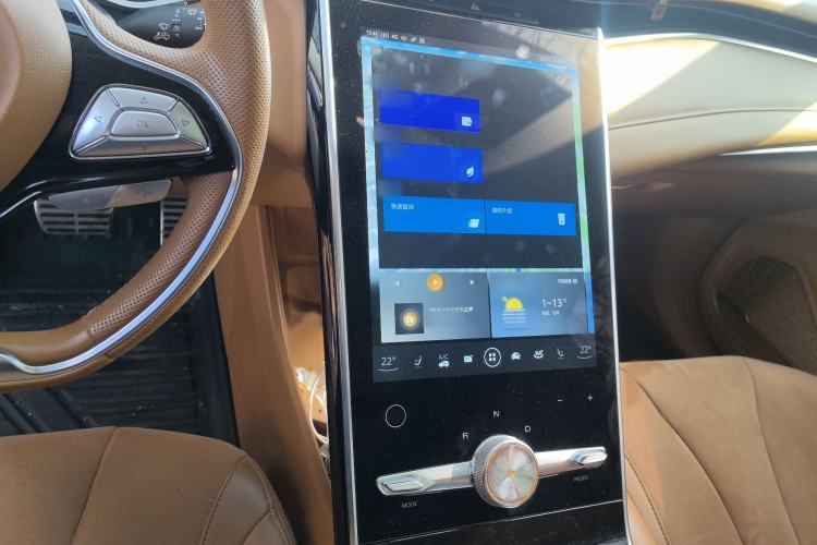 Used Roewe MARVEL X 2018 Rear-Drive Model Audio And AC Panel