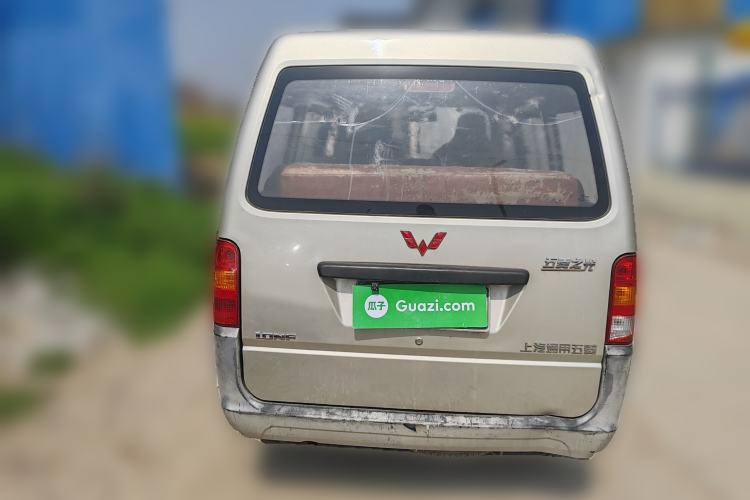 Used Wuling Zhiguang 2013 1.0L Base Version
