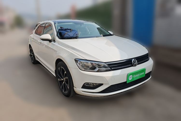 Used Volkswagen Lamando 2015 230TSI DSG Fashion Edition
