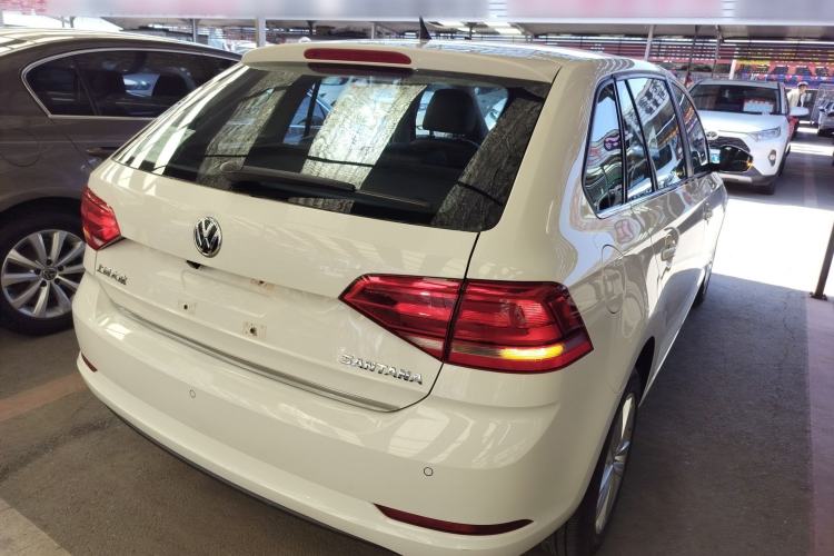 Used Volkswagen Santana 2015 Haval H6 1.6L Automatic Comfort Model
