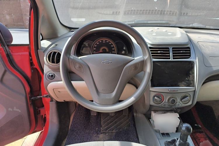 Used Chevrolet Sail 2013 Sedan 1.2L Manual Warm Edition Steering Wheel