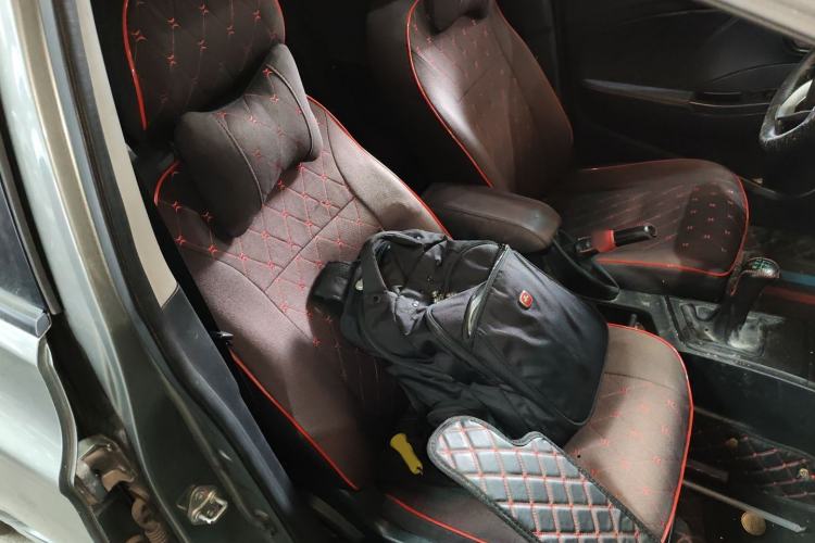 Used Luxgen S3 2016 1.6L Manual Luxury Model with Sunroof
