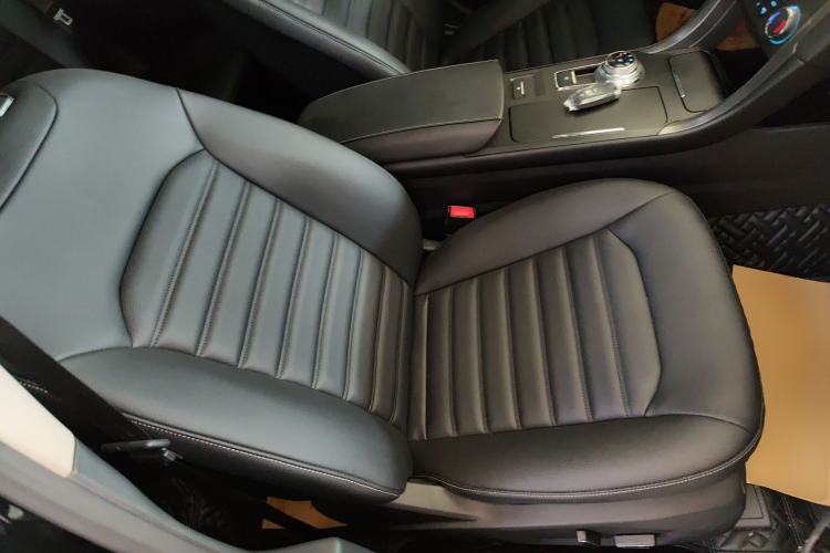 Used Ford Mondeo 2018 EcoBoost 180 Smart Control Fashion Model China VI Standard