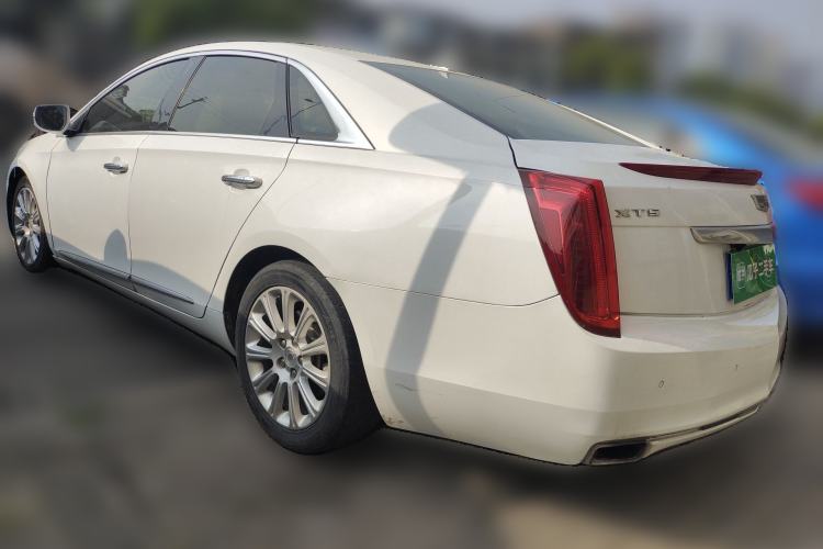 Used Cadillac XTS 2013 28T Comfort Model
