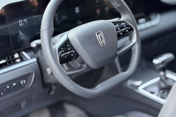 Used Bestune T55 2023 1.5T Automatic Leap Model
