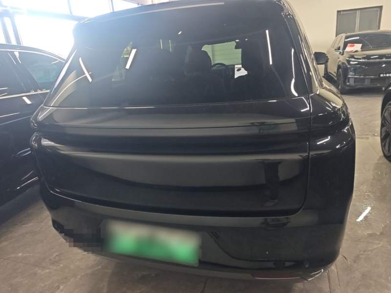 Used Li Auto L8 2023 Pro Model — 5