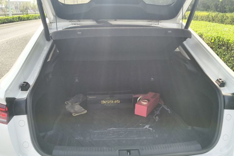 Used Bestune B70 2022 Third Generation 1.5T Automatic Enjoyment Version
