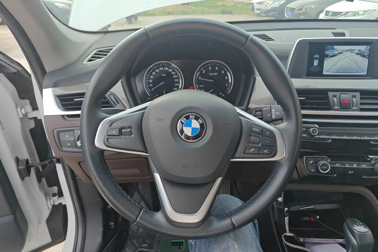 Used BMW X1 2019 sDrive18Li Premium Edition Steering Wheel