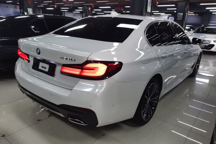 Used BMW 5 Series 2021 530Li Leading Model M Sport Package Rear Right 45 Deg