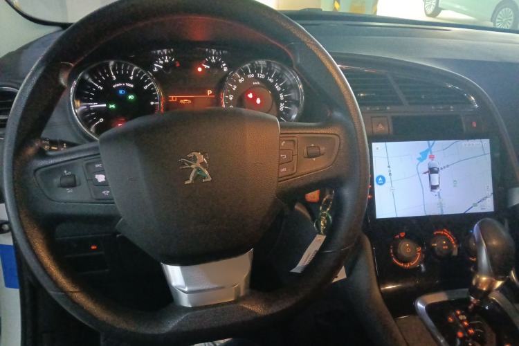 Used Peugeot 3008 2016 2.0L Automatic Classic Edition
