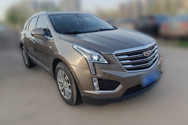Used Cadillac XT5 2016 25T Luxury Model Front Right 45 Deg