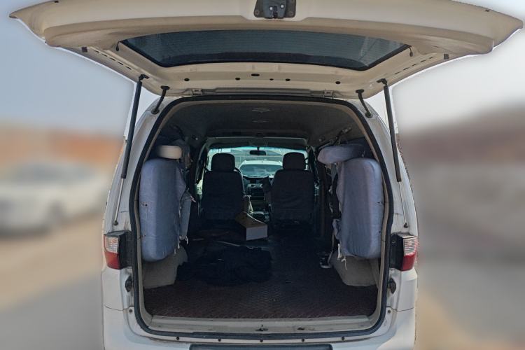 Used JAC Group Refine 2011 2.4L Colorful Journey Gasoline Standard Edition HFC4GA1-C
