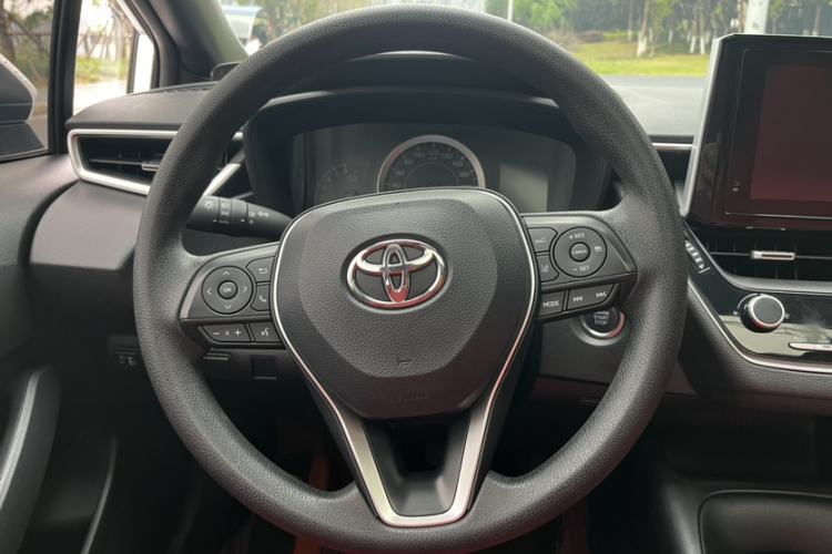 Used Toyota Levin 2022 185T CVT Luxury Edition
