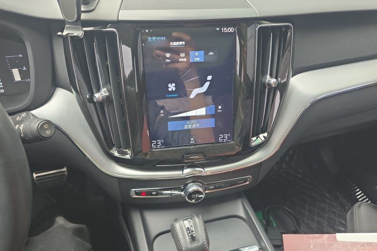 Used Volvo XC60 2018 T5 4x4 Zhiyi Edition
