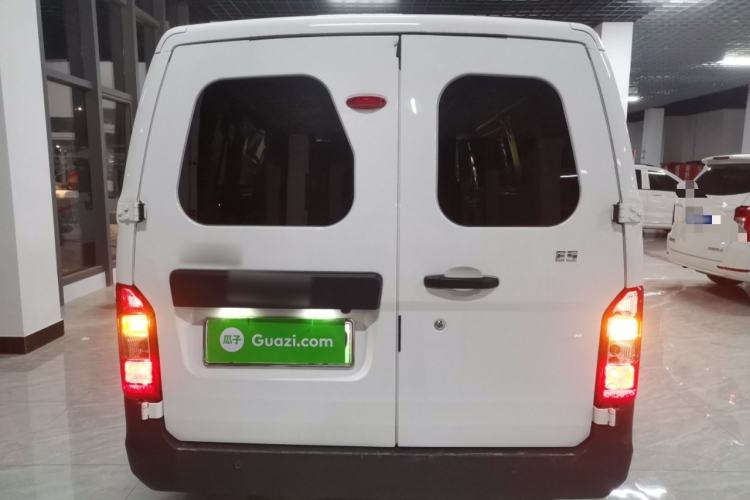 Used Karry Jiangtun E5 2024 268 km Range Open-Window 6-Seater Version
