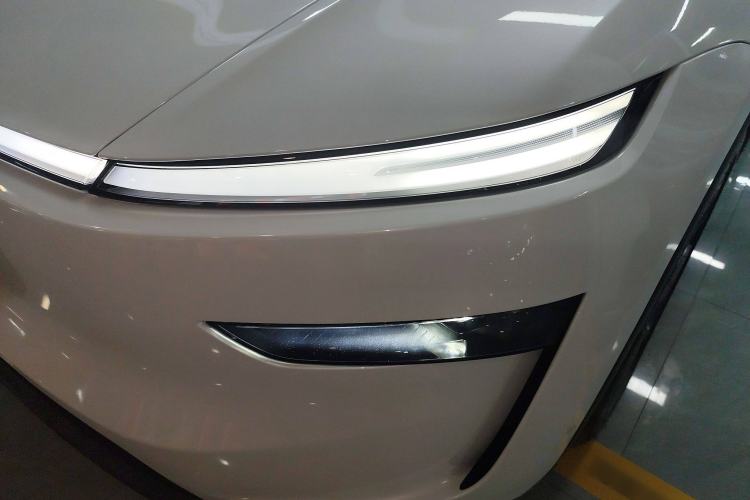 Used Tesla Model Y 2025 Long-Range All-Wheel Drive First Edition