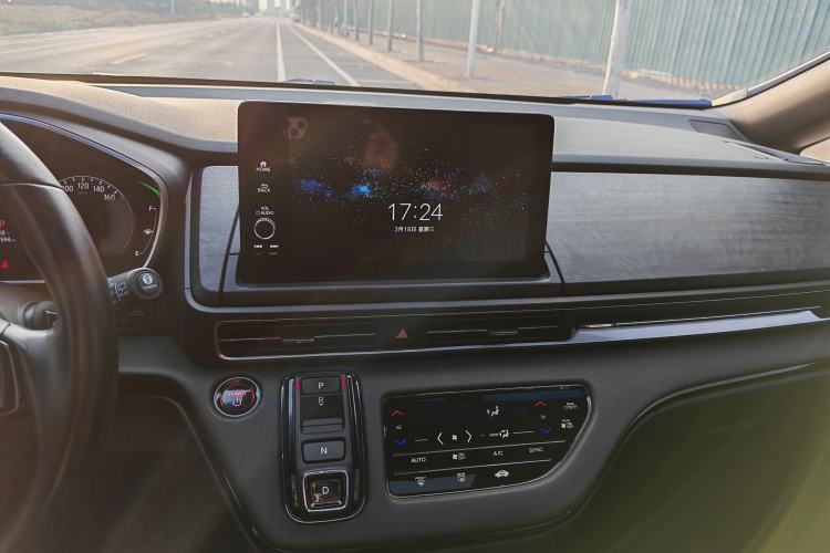 Used Honda Elysion 2024 2.0L eHEV Ultimate Edition