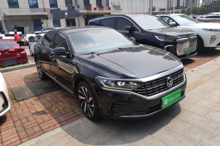 Used Volkswagen Passat 2022 330TSI Elite Edition Custom Version