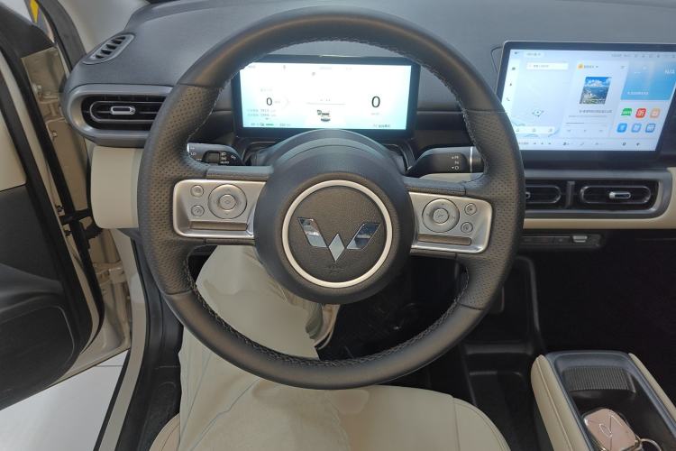 Used Wuling Bingo PLUS 2024 401 km Range 5-Seater Version