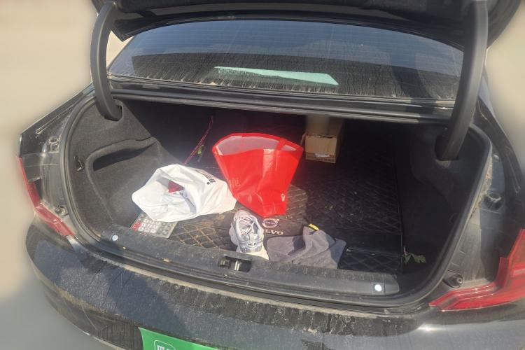 Used Volvo S90 2020 Facelifted T5 Zhiyi Luxury Edition
