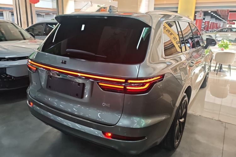 Used Li Auto ONE 2021 Extended-Range 6-Seater Version Rear Right 45 Deg