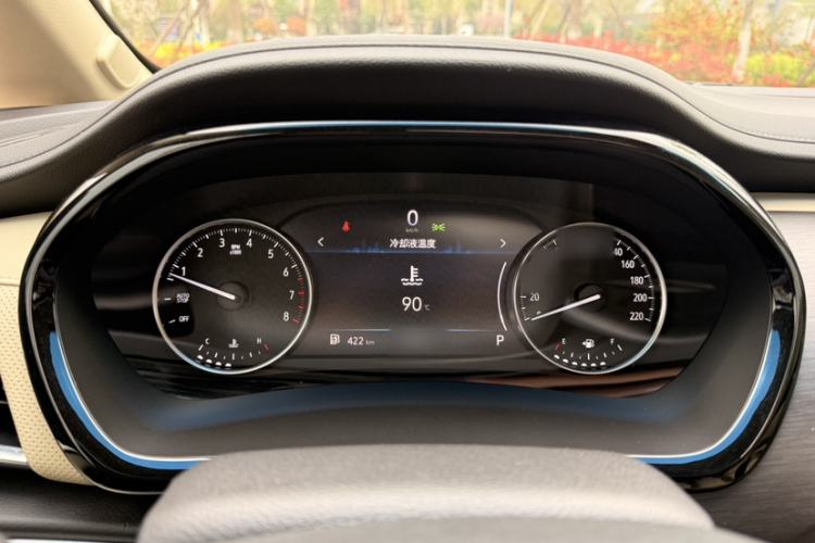 Used Buick GL8 2023 Facelifted Land Cruiser Executive Luxury Version