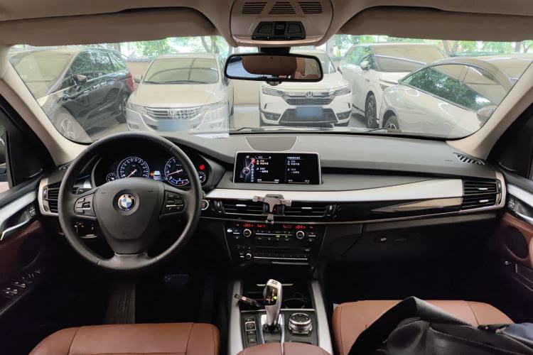 Used BMW X5 2016 xDrive35i parallel import