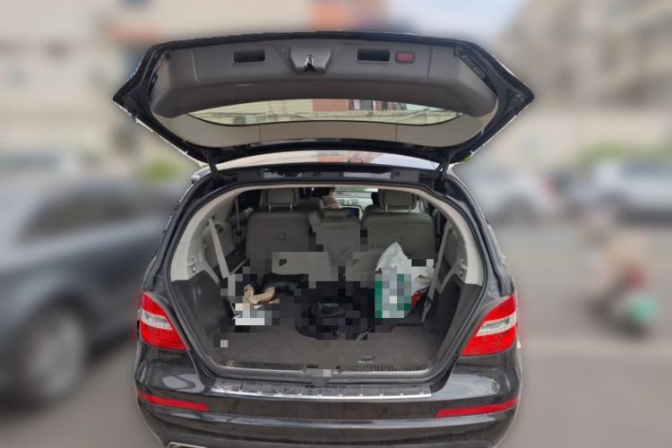 Used Mercedes-Benz R-Class 2011 R 300 L Business Model Trunk