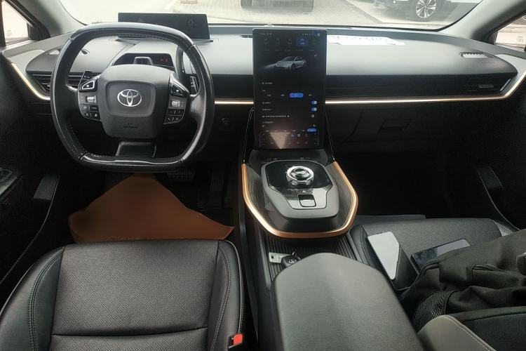 Used Toyota bZ3 2023 616 km Long-Range Premium
