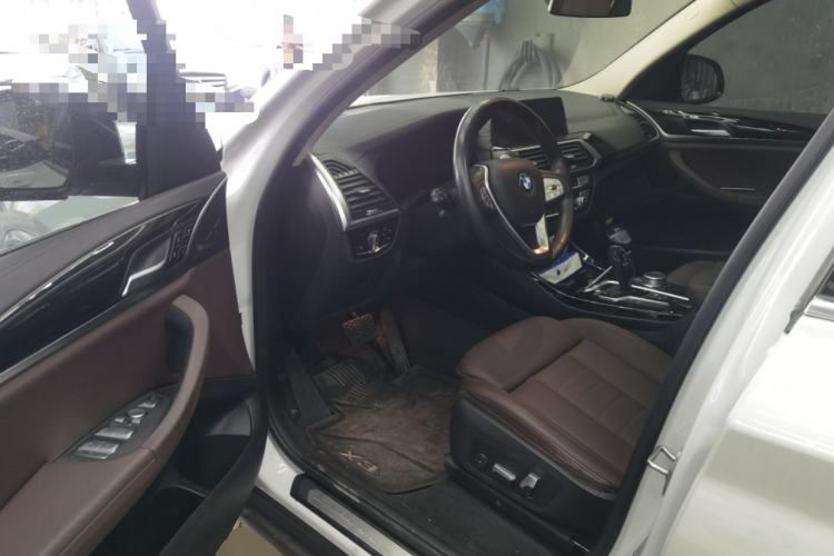 Used BMW X3 2021 xDrive25i Luxury Package Driver Seat