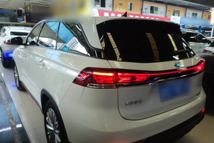 Used Oshan X7 PLUS 2022 1.5T Blue Whale Edition Automatic Luxury Trim