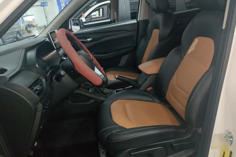 Used Wuling Hongguang S3 2019 1.5L Manual Comfort Model China VI Standard