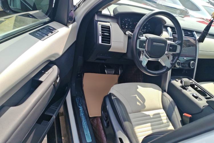 Used Land Rover Discovery 2021 360 PS R-Dynamic S