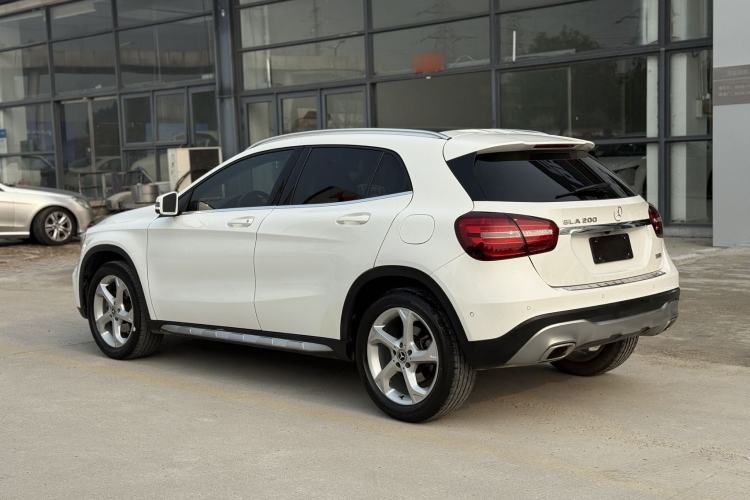 Used Mercedes-Benz GLA 2018 GLA 200 Sport Edition Exterior 4