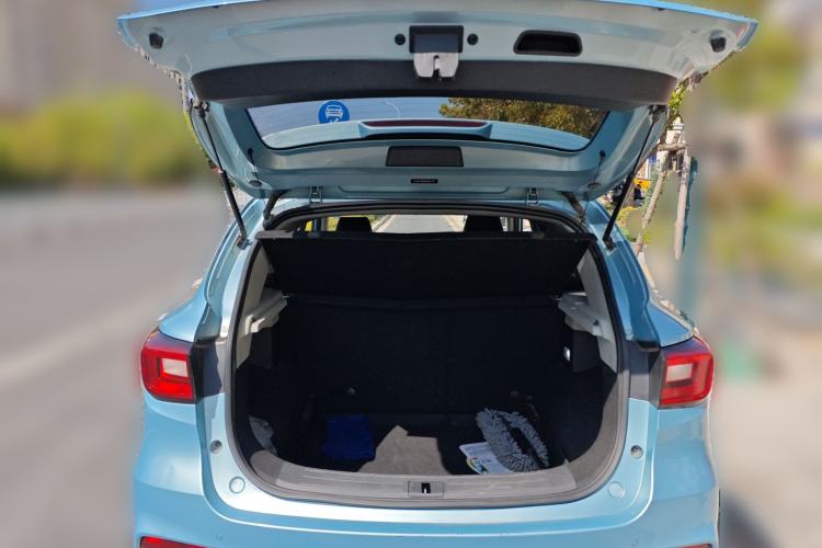 Used MG EZS Electric 2019 E-Pro Edition Trunk