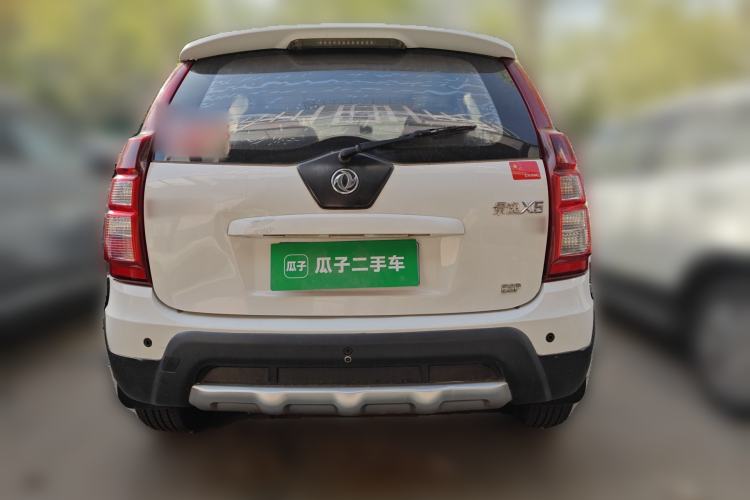 Used FORTHING Joyear X5 2013 1.6L Manual Luxury Model China IV Standard
