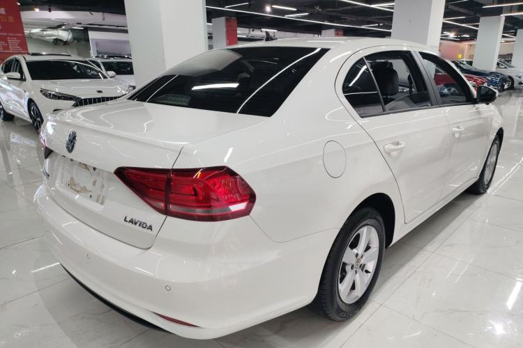 Used Volkswagen Lavida 2019 Lavida Start 1.5L Manual Fashion Edition China VI Standard
