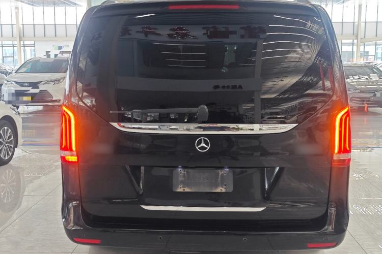 Used Mercedes-Benz V-Class 2021 V 260 Prestige Edition Rear