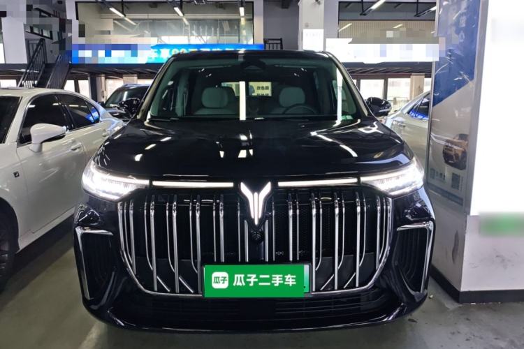 Used VOYAH Dream 2024 PHEV Extended-Range Premium Edition Front