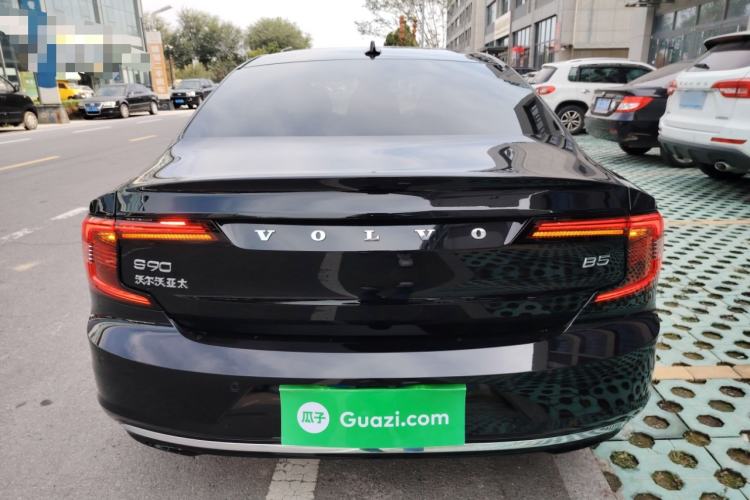 Used Volvo S90 2025 B5 Zhiya Luxury Edition