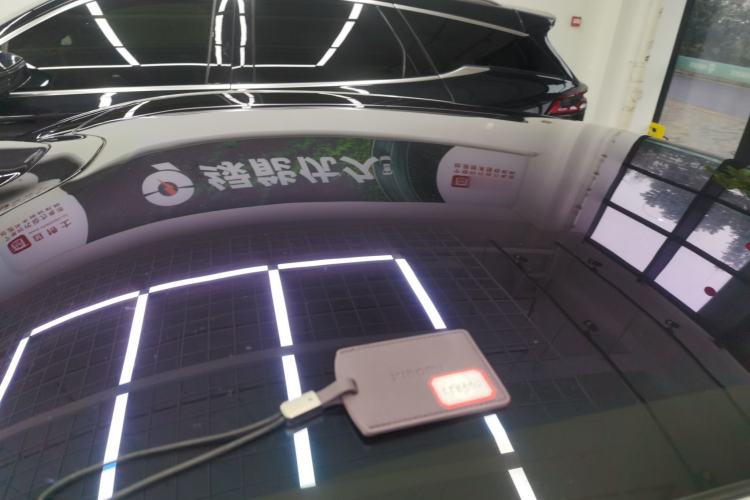 Used Xiaomi Auto SU7 2024 Rear-Drive Ultra-Long Range Advanced Pro-Level Intelligent Driving Version Roof